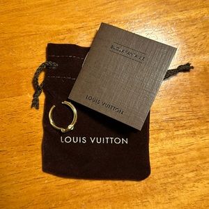 Louis Vuitton fashion jewelry ring RARE